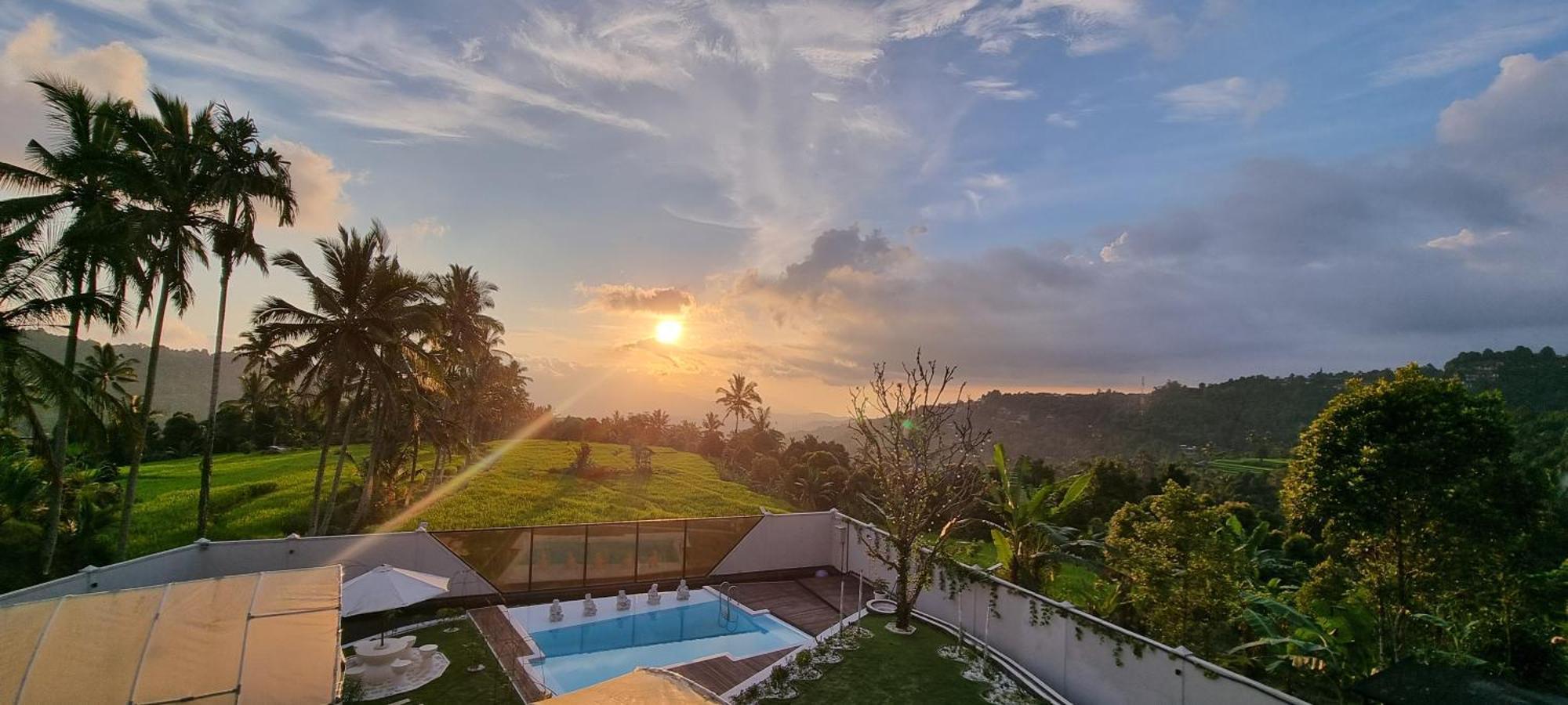 Villa Utopiaku - Munduk Highlands Extérieur photo