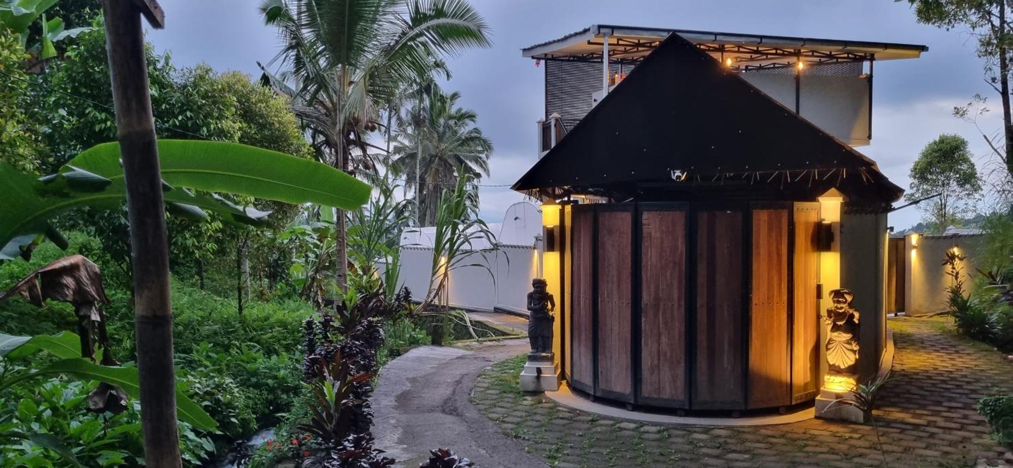 Villa Utopiaku - Munduk Highlands Extérieur photo